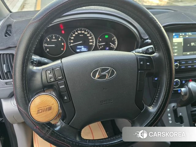 Hyundai The New Grand Starex id 4304255 из Кореи 9