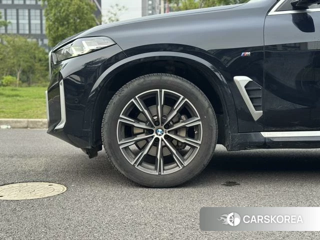 BMW X5 id 4263274 из Китая 9
