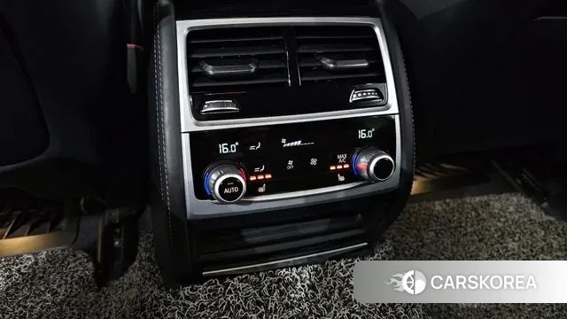 BMW 7 Series (G11) id 2981798 из Кореи 9