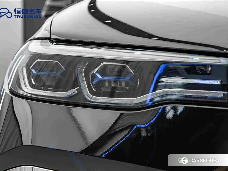 BMW X7 id 4601914 из Китая 9