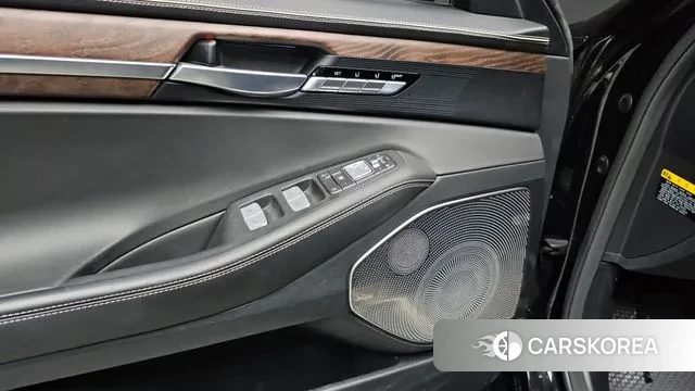 Genesis G90 id 3577890 из Кореи 9