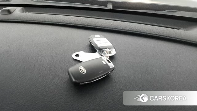 Kia Niro id 4295015 из Кореи 9