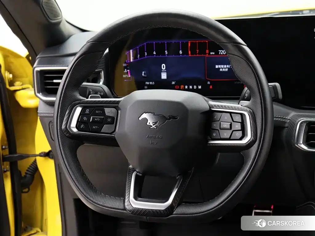 Ford Mustang id 4548180 из Китая 9