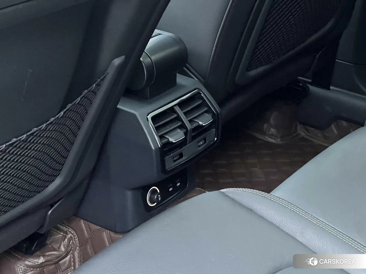 Audi Q3 id 4479679 из Китая 9
