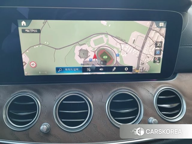 Mercedes-Benz E-Class W213 id 3826812 из Кореи 9