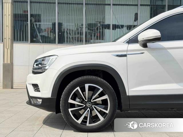 Volkswagen Tuyue id 4290531 из Китая 9