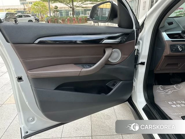 BMW X1 id 4301689 из Китая 9