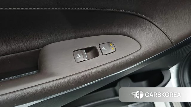 Hyundai The New Grandeur IG Hybrid id 4284838 из Кореи 9