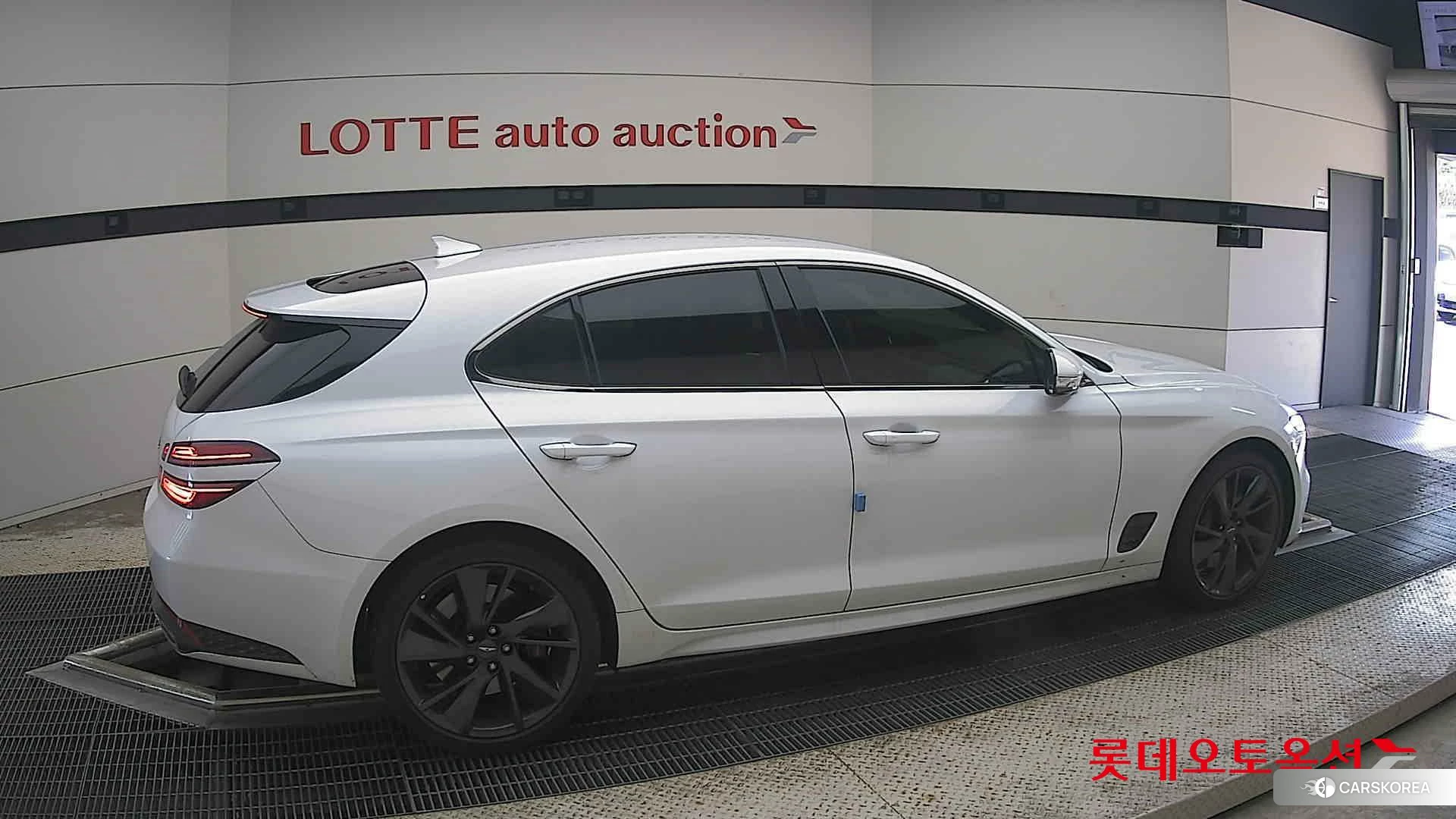 Hyundai G70 SHOOTING BRAKE id 4902388 из Кореи 9