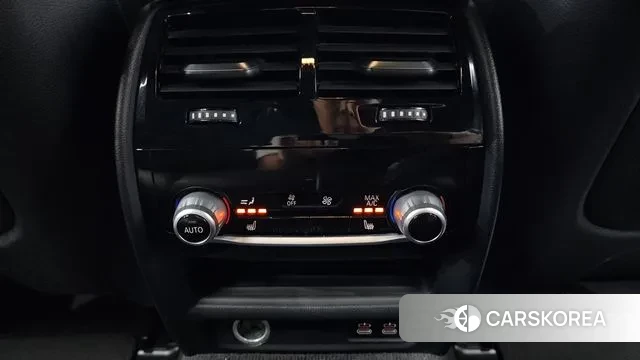 BMW 5 Series (G30) id 3192443 из Кореи 9