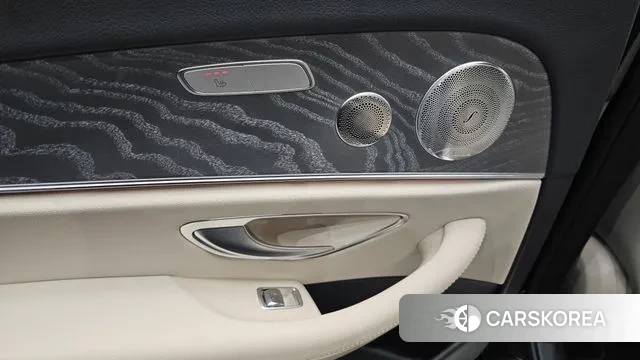 Mercedes-Benz E-Class W213 id 3591023 из Кореи 9