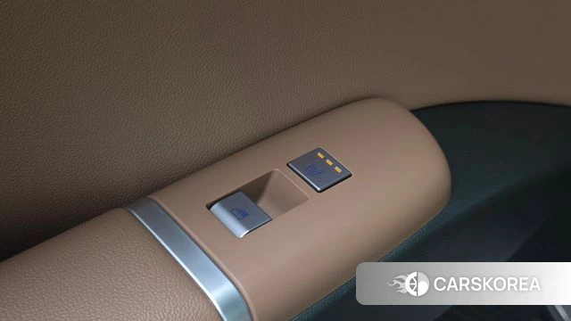 Hyundai Grandeur Hybrid (GN7) id 4691787 из Кореи 9