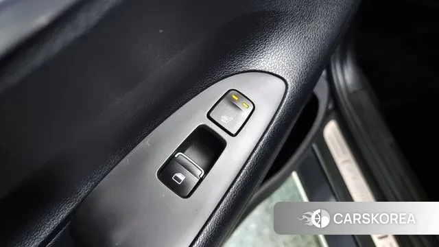 Hyundai Grandeur IG id 2991384 из Кореи 9