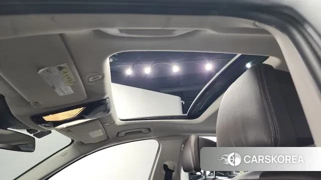 BMW 5 Series (G30) id 3568419 из Кореи 9