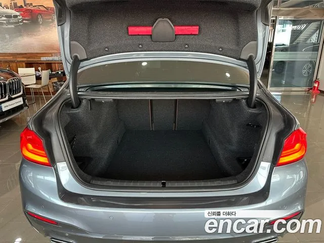 BMW 5 Series (G30) id 2719315 из Кореи 9