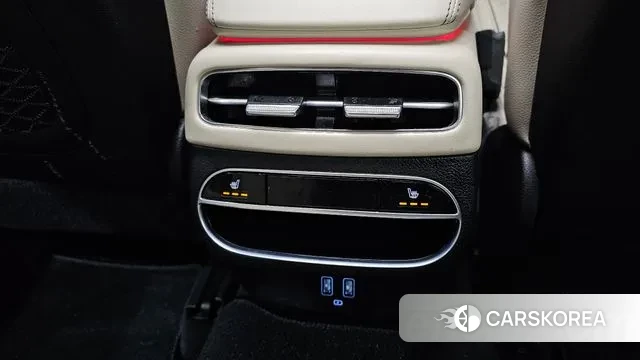 Genesis GV70 id 3301232 из Кореи 9