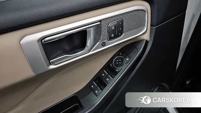 Ford Explorer 6th Generation id 3008780 из Кореи 9