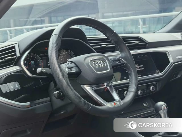 Audi Q3 Sportback id 4261655 из Китая 9