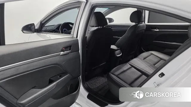 Hyundai The New Avante AD id 3264867 из Кореи 9