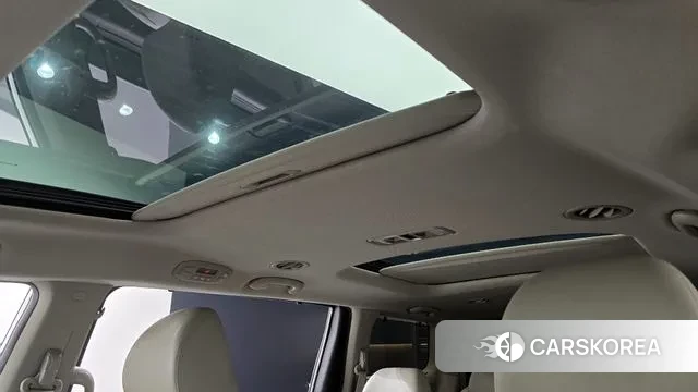 Kia The New Carnival id 3526158 из Кореи 9