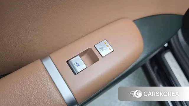 Hyundai Grandeur (GN7) id 3420298 из Кореи 9