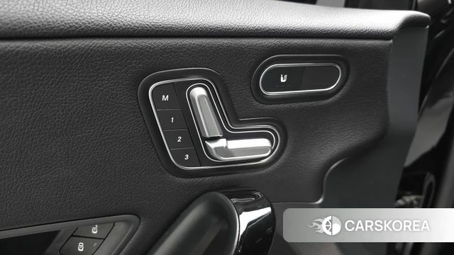 Mercedes-Benz A-Class W177 id 3942546 из Кореи 9