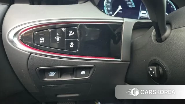 Genesis GV70 id 3289112 из Кореи 9