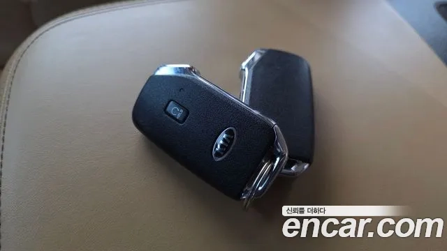 Kia Carnival 4th generation id 2864589 из Кореи 9