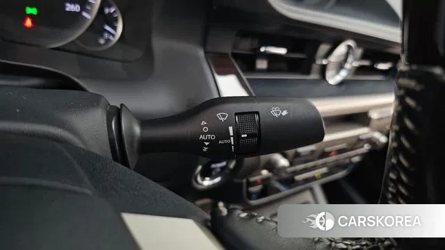 Lexus New ES300h id 3368922 из Кореи 9