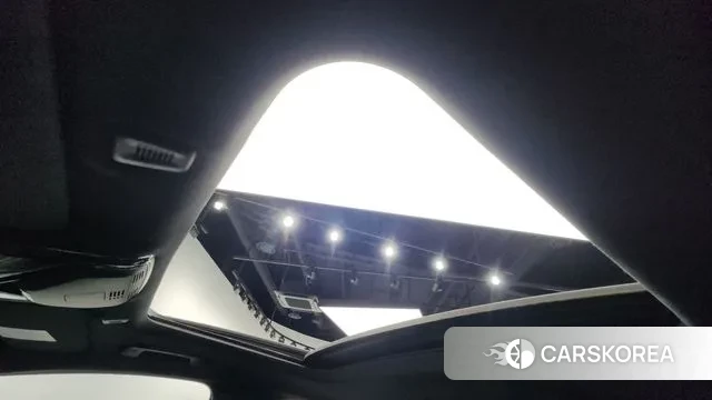 BMW 5 Series (G30) id 3395919 из Кореи 9