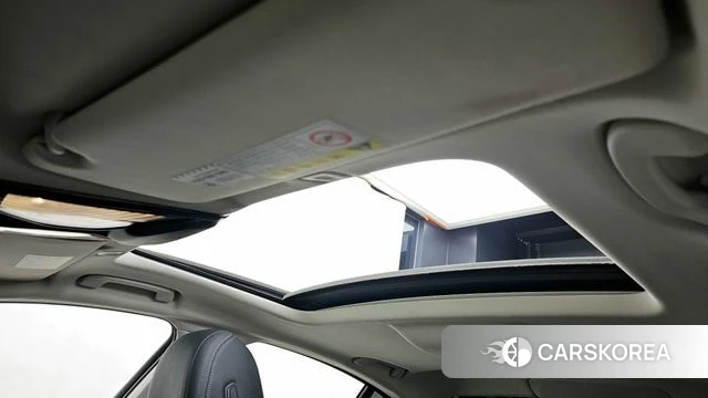 BMW 5 Series (G30) id 3924906 из Кореи 9