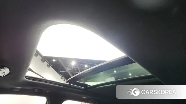 Jeep Grand Cherokee (WL) id 3431982 из Кореи 9