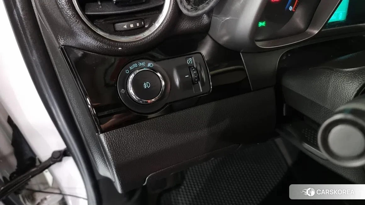 Chevrolet (GM Daewoo) Orlando id 2104731 из Кореи 9