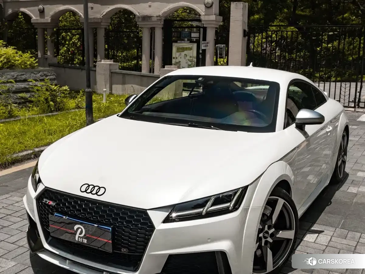Audi TT RS id 4601874 из Китая 9