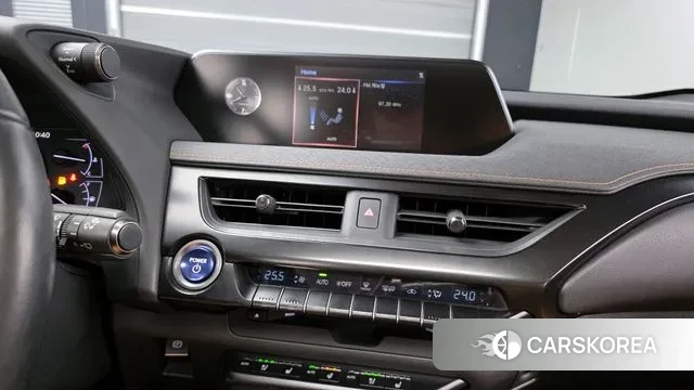 Lexus UX250h id 3536001 из Кореи 9