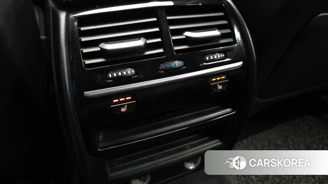 BMW 5 Series (G30) id 4780968 из Кореи 9