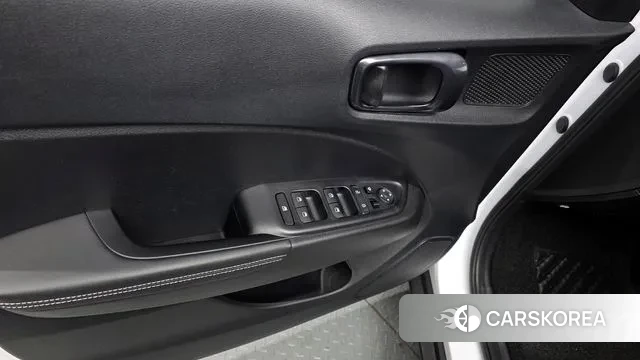 Hyundai Venue id 3708369 из Кореи 9