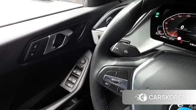 BMW 1 Series (F40) id 3741703 из Кореи 9