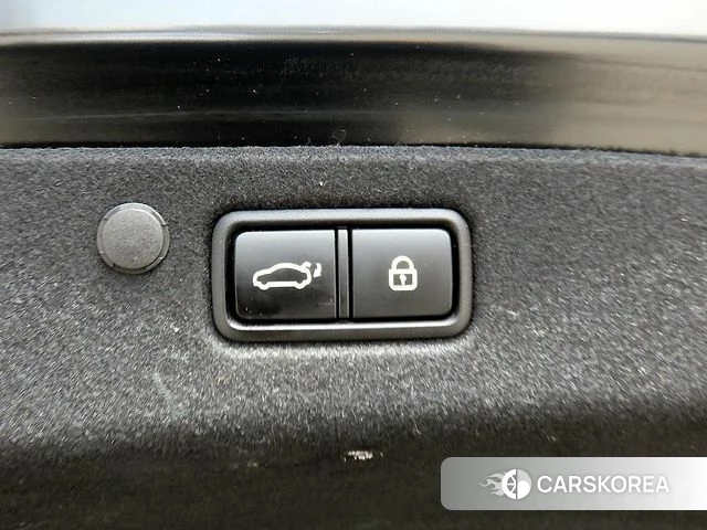 Hyundai The New Grandeur IG id 4232400 из Кореи 9