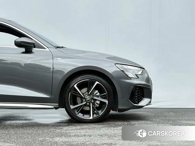 Audi A3 id 4336352 из Китая 9
