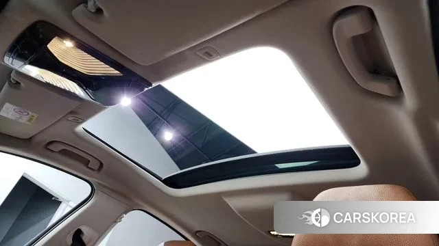 BMW 5 Series (G30) id 3095093 из Кореи 9