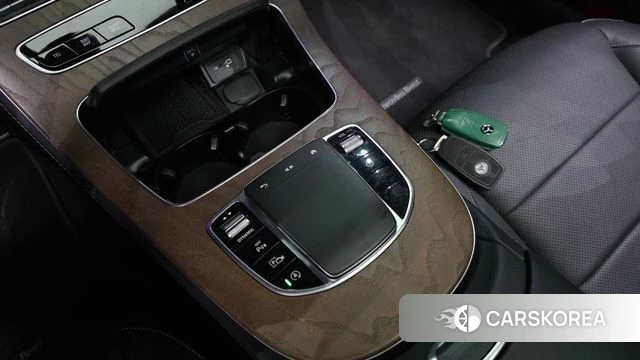 Mercedes-Benz E-Class W213 id 4720297 из Кореи 9