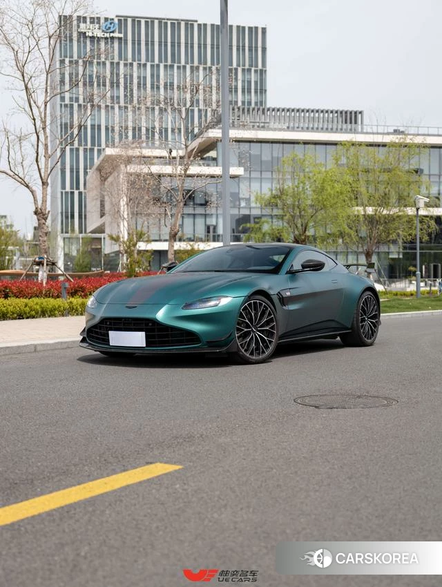 Aston Martin Vantage id 4238654 из Китая 9