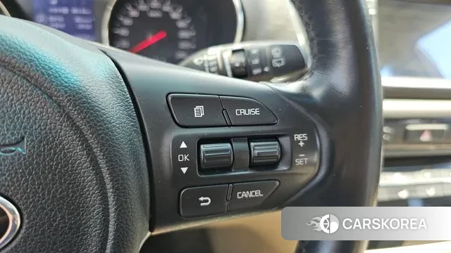 Kia All New Carnival id 3014073 из Кореи 9