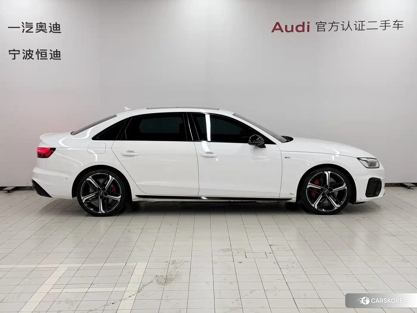 Audi A4L id 4539083 из Китая 9