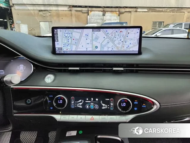 Genesis GV70 id 3229089 из Кореи 9