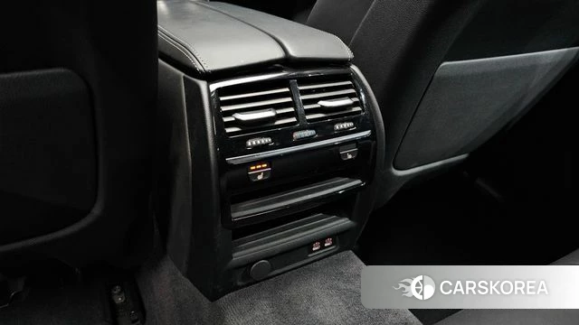 BMW 5 Series (G30) id 4698240 из Кореи 9