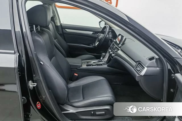 Honda Accord id 4258183 из Китая 9