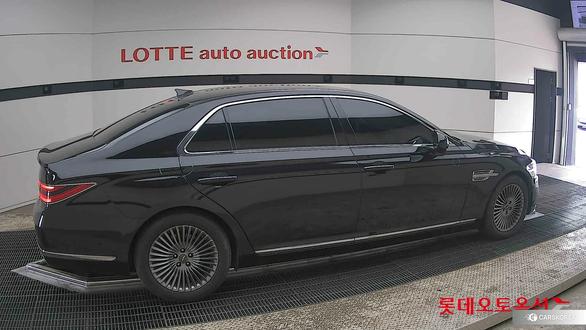 Hyundai G90 id 3888357 из Кореи 9