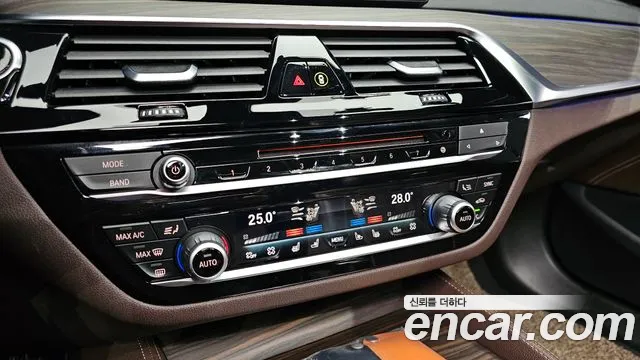 BMW 5 Series (G30) id 2467027 из Кореи 9